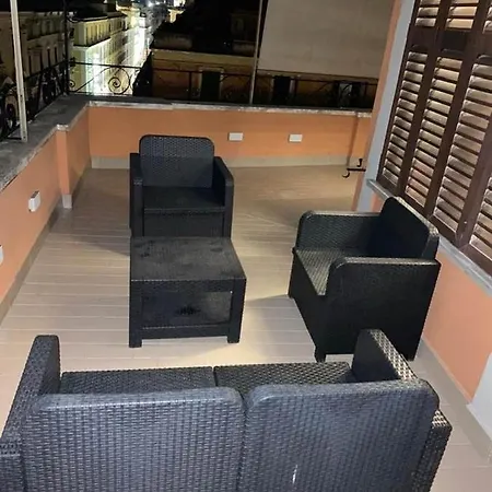 Esposizione Roof Apartment