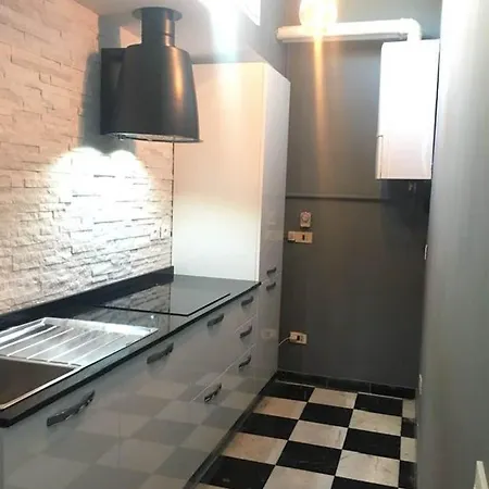 Esposizione Roof Apartment