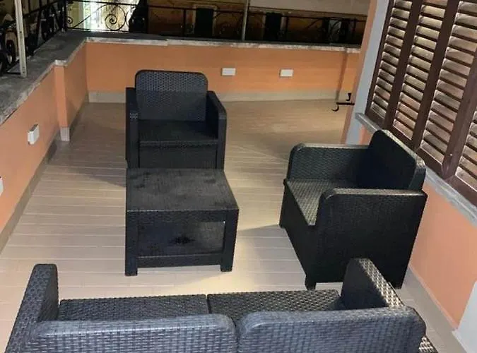 Esposizione Roof דירה